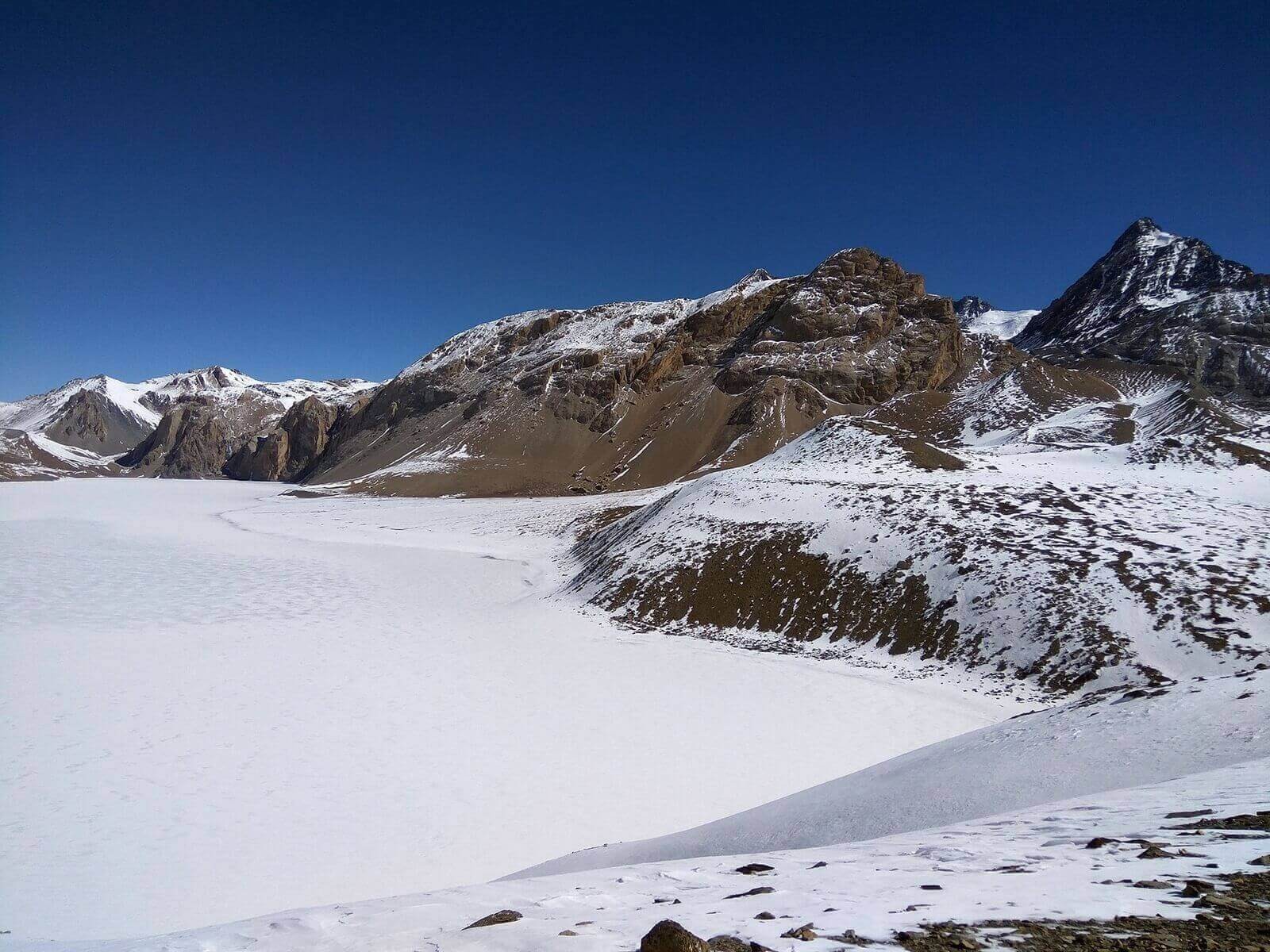 Annapurna Circuit vs Everest Base Camp